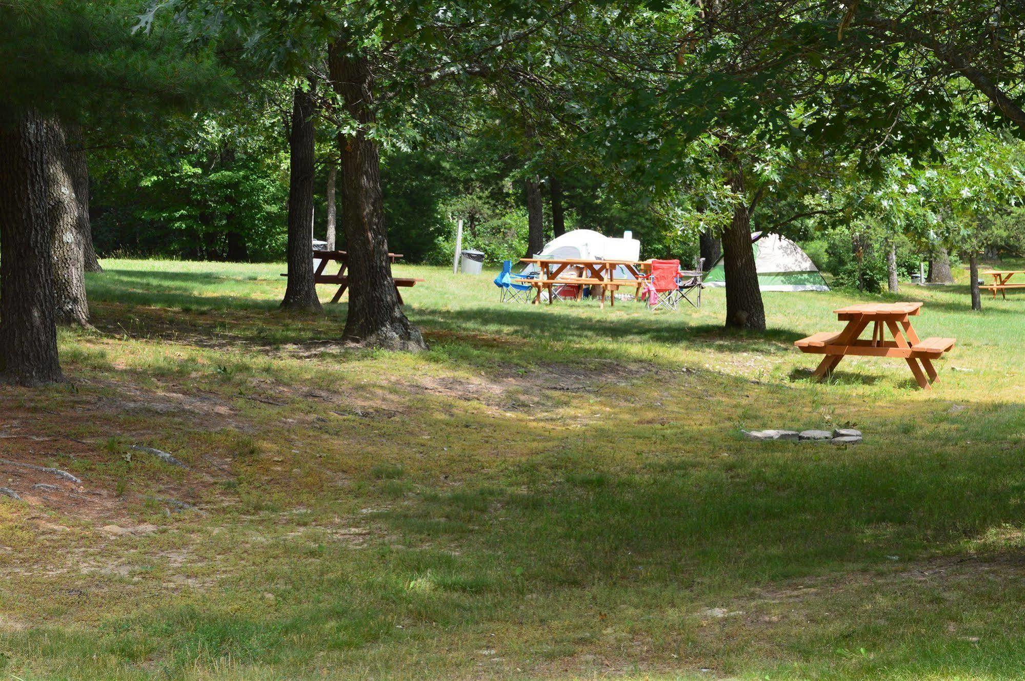 Summer Breeze Resort Wisconsin Dells Bagian luar foto